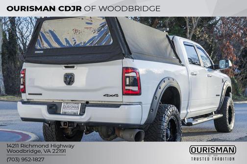 2020 RAM 3500 Big Horn Crew Cab 4x4 6'4' Box