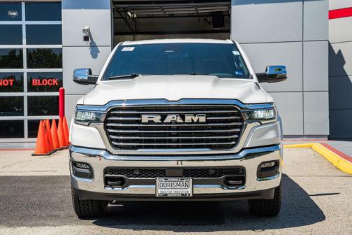 Bright White Clearcoat 2026 RAM 1500 Laramie