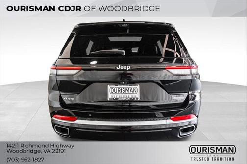 2023 Jeep Grand Cherokee Summit