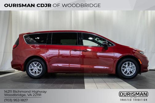 2025 Chrysler Pacifica L