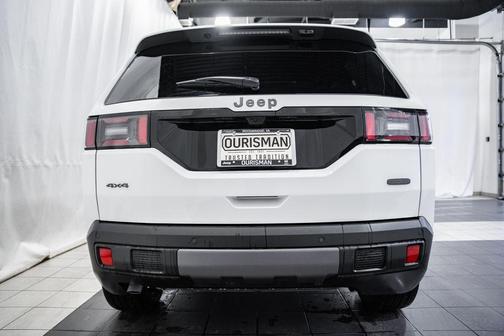 2026 Jeep Cherokee Overland