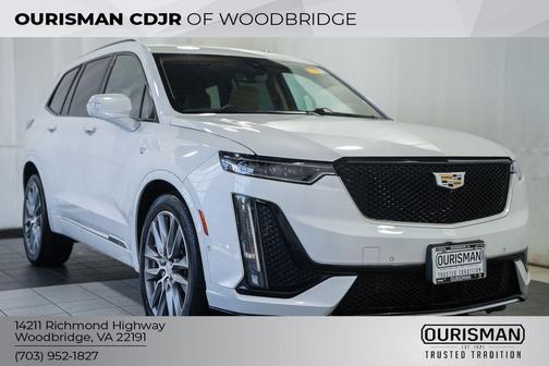 Crystal White Tricoat 2020 Cadillac XT6 Sport AWD