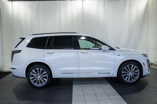 Crystal White Tricoat 2020 Cadillac XT6 Sport AWD