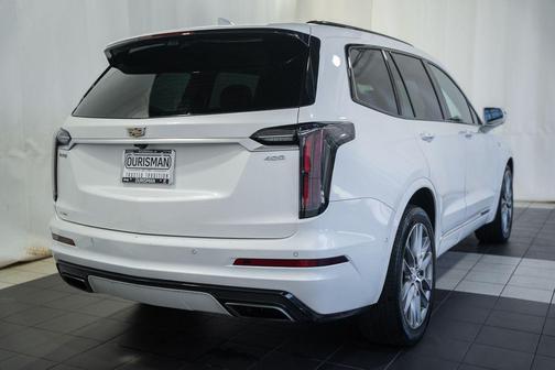 Crystal White Tricoat 2020 Cadillac XT6 Sport AWD
