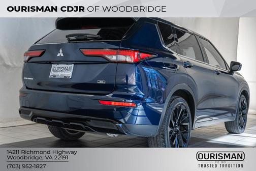 2023 Mitsubishi Outlander SE Black Edition 2WD