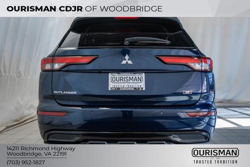 2023 Mitsubishi Outlander SE Black Edition 2WD