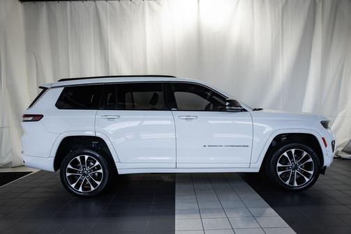 Bright White Clearcoat 2023 Jeep Grand Cherokee L Overland