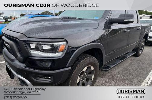 Diamond Black Crystal Pearlcoat 2022 RAM 1500 Rebel