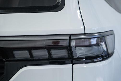 Bright White Clearcoat 2026 Jeep Grand Wagoneer Limited Altitude 4x4