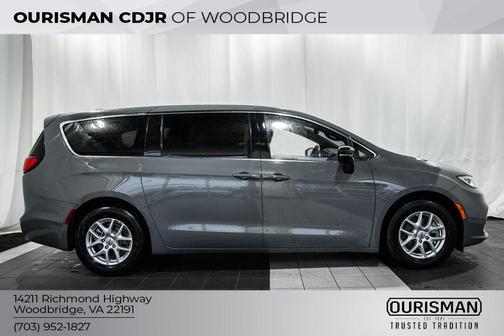 2025 Chrysler Pacifica L