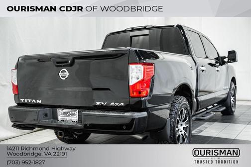 2021 Nissan Titan SV