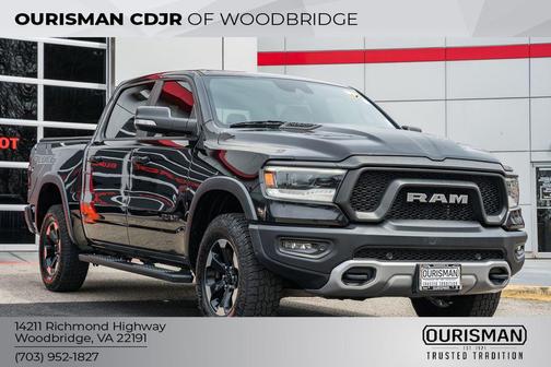 Diamond Black Crystal Pearlcoat 2020 RAM 1500 Rebel