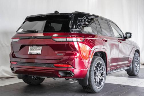 2025 Jeep Grand Cherokee Summit