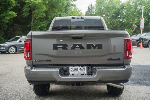 Ceramic Gray Clearcoat 2026 RAM 2500 Limited Crew Cab 4x4 6'4' Box