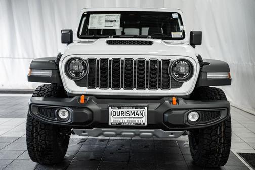 2026 Jeep Gladiator Mojave 4x4