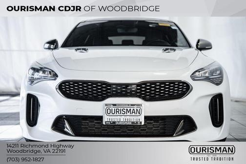 2022 Kia Stinger GT1