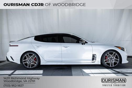 2022 Kia Stinger GT1