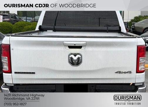 Bright White Clearcoat 2022 RAM 1500 Big Horn/Lone Star