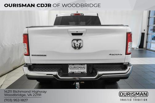 Bright White Clearcoat 2022 RAM 1500 Big Horn/Lone Star