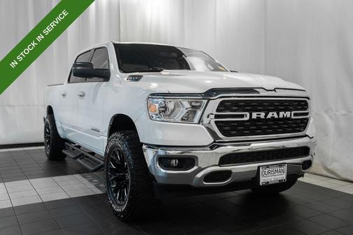 Bright White Clearcoat 2022 RAM 1500 Big Horn/Lone Star