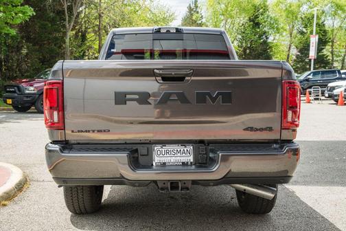 Granite Crystal Metallic Clearcoat 2026 RAM 2500 Limited Crew Cab 4x4 6'4' Box