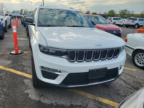 Bright White Clearcoat 2023 Jeep Grand Cherokee 4xe Base