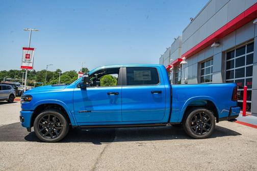 Hydro Blue Pearlcoat 2026 RAM 1500 Laramie