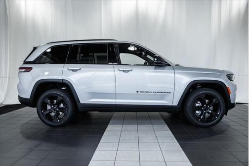 2025 Jeep Grand Cherokee Limited X