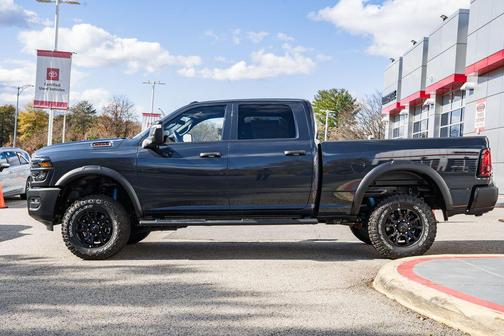 2026 RAM 2500 Tradesman Crew Cab 4x4 6'4' Box