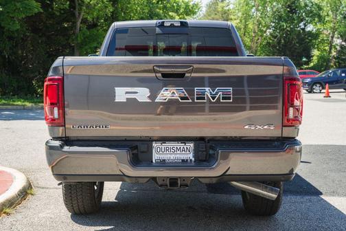 Granite Crystal Metallic Clearcoat 2026 RAM 2500 Laramie Crew Cab 4x4 6'4' Box