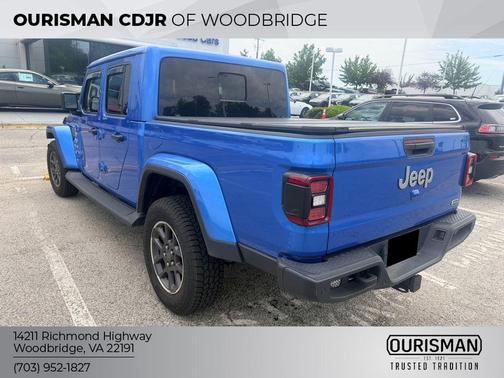 Hydro Blue Pearlcoat 2021 Jeep Gladiator Overland