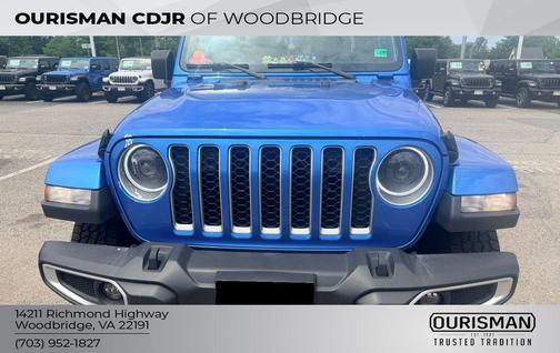 Hydro Blue Pearlcoat 2021 Jeep Gladiator Overland