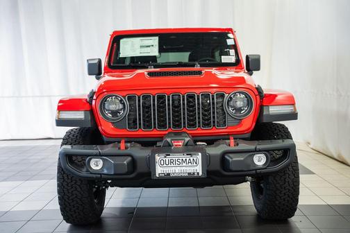 Firecracker Red Clearcoat 2026 Jeep Wrangler Rubicon