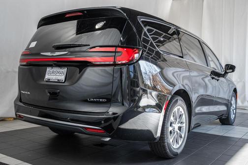 2026 Chrysler Pacifica Limited