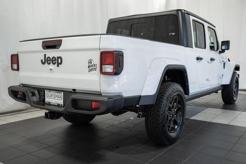 Bright White Clearcoat 2022 Jeep Gladiator Willys 4x4