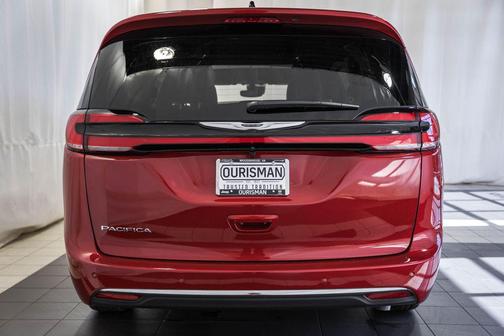 2026 Chrysler Pacifica L