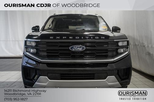 AGATE BLACK METALLIC 2025 Ford Expedition Max Platinum