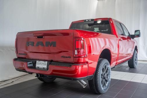 Molten Red Pearlcoat 2026 RAM 2500 Laramie Crew Cab 4x4 6'4' Box