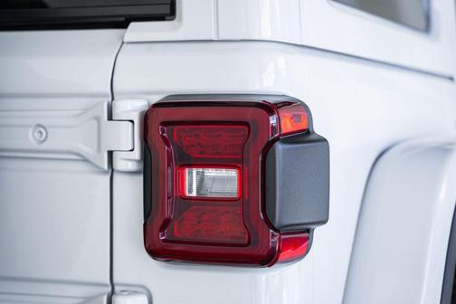 2025 Jeep Wrangler 4xe Rubicon X