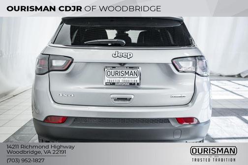 2023 Jeep Compass Latitude Lux