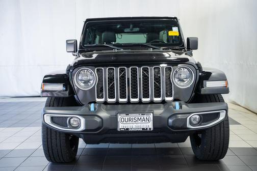 Black Clearcoat 2023 Jeep Wrangler 4xe Sahara