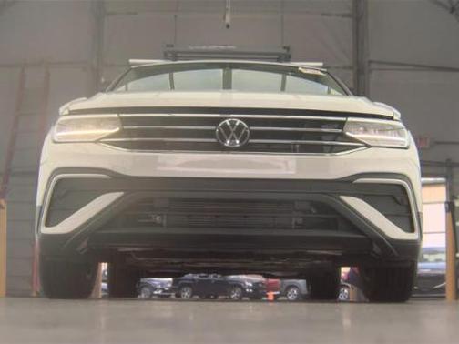 Pure White 2024 Volkswagen Tiguan 2.0T S