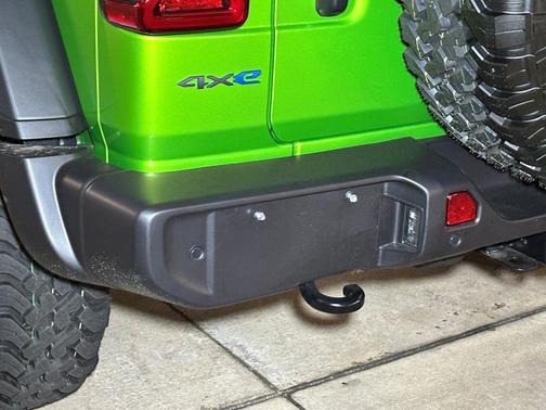 2025 Jeep Wrangler 4xe Willys