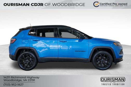 Laser Blue Pearlcoat 2022 Jeep Compass Latitude