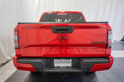 Red Alert 2024 Nissan Frontier PRO-4X