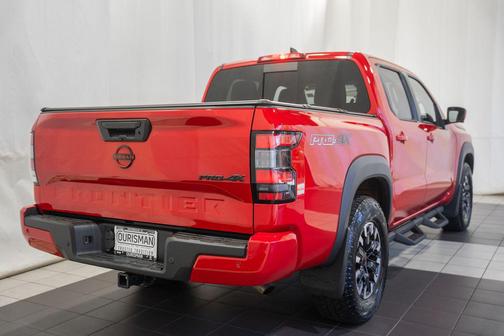 Red Alert 2024 Nissan Frontier PRO-4X