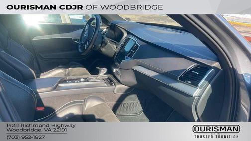 2019 Volvo XC90 T5 R-Design