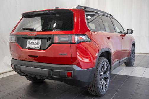 Red Hot Pearlcoat 2026 Jeep Cherokee Overland