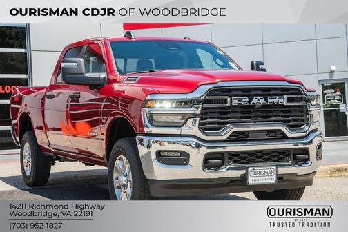 Molten Red Pearlcoat 2026 RAM 2500 Big Horn Crew Cab 4x4 6'4' Box