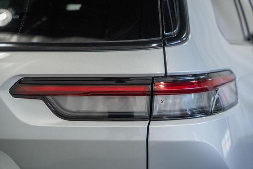 Silver Zynith 2024 Jeep Grand Cherokee L Altitude